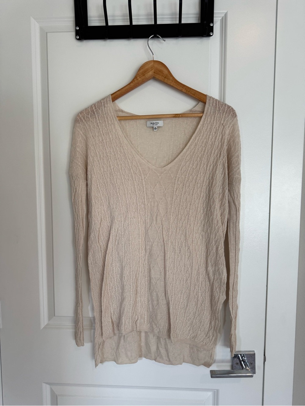 Aritzia Wool Linen V-Neck Cable Knit Sweater - Cream